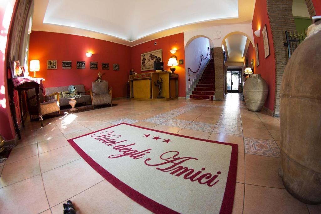 פומפיי Hotel Degli Amici מראה חיצוני תמונה